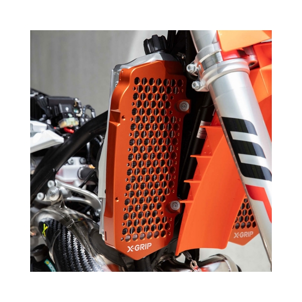 Предпазители за радиатори KTM EXC/EXC-F 24-27, SX/SX-F 23-27 Husqvarna FE/TE 24-27, FC/TC 23-27 Gas Gas EC/MC 24-27 Черен - Image 2