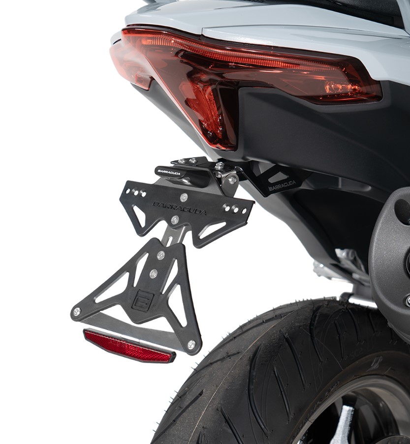 Стойка за номер BARRACUDA Yamaha T-MAX 560 - Image 2
